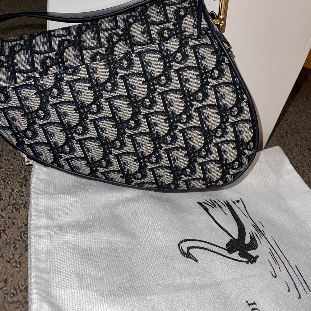 $2950. Dior Saddle Oblique Blue - Picture 4 of 4